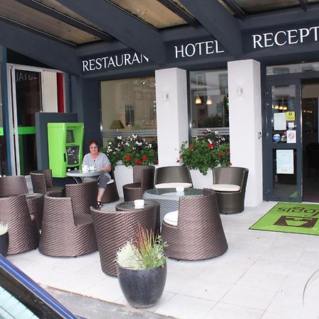Logis Hotel- Restaurant La Renaissance Baccarat Exterior foto